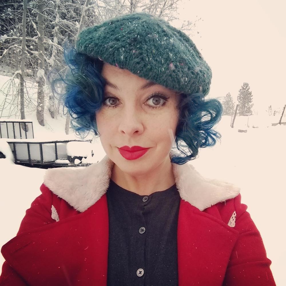 Meet your Posher, Kira